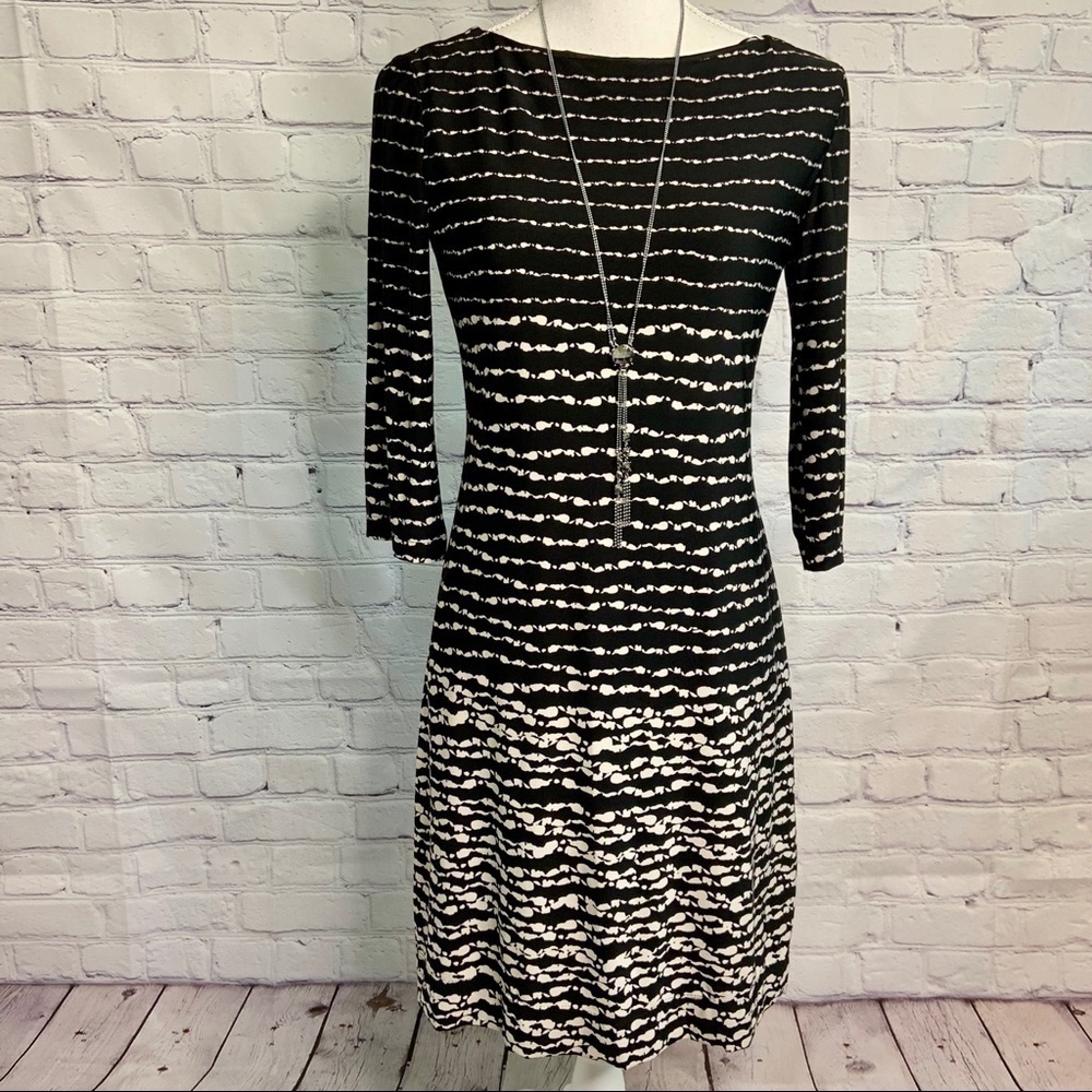 TAYLOR Black Dress 2